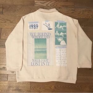 Official Taylor Swift 1989 We Found Wonderland sweatshirt. Size small.